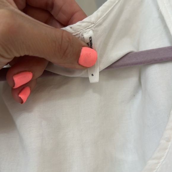 Really pretty guess dress - Picture 7 of 9